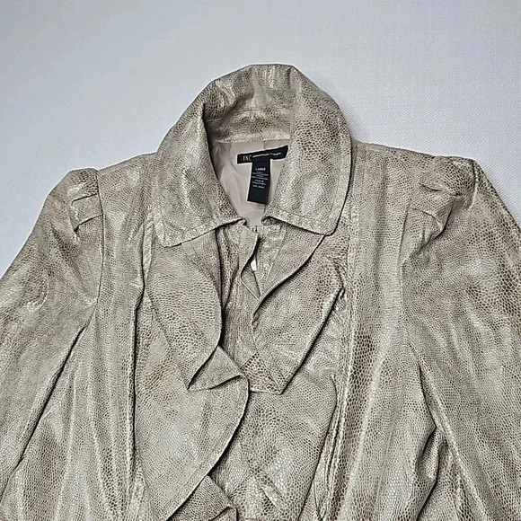 INC International Concepts Faux Snakeskin Beige Ruffle Puff Sleeve Jacket - Picture 4 of 16